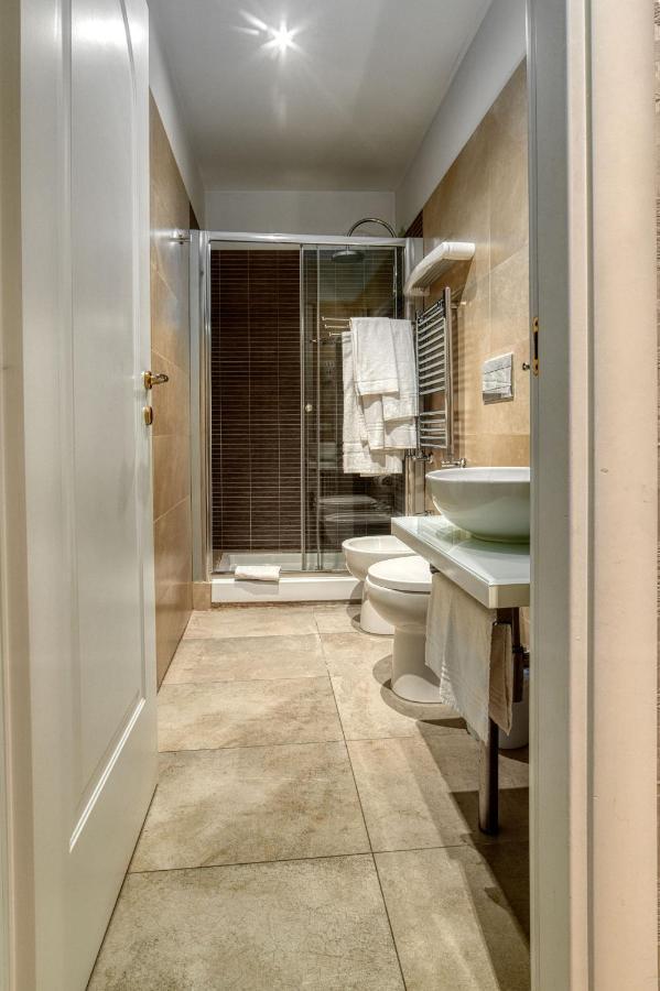 Bq House Trevi Luxury Rooms ローマ エクステリア 写真